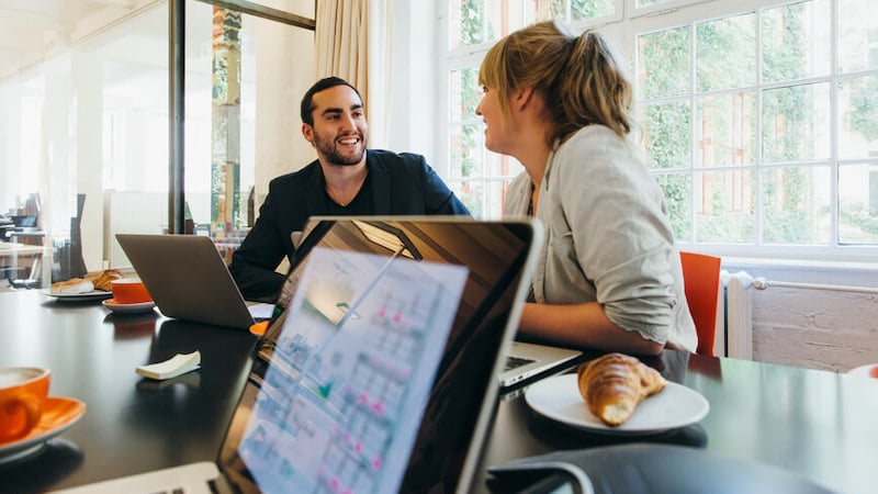 how-to-give-feedback-two-coworkers-at-breakfast